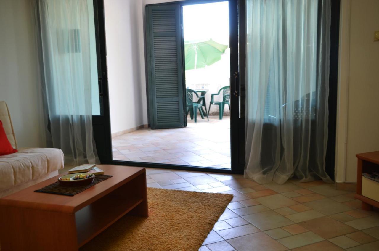 Apartments Secret Garden Sveti Stefan Exterior foto